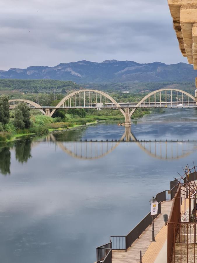 River Ebro Apartments Мора-д'Ебре Екстер'єр фото
