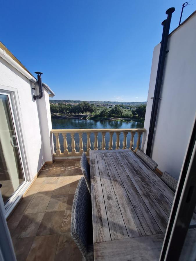 River Ebro Apartments Мора-д'Ебре Екстер'єр фото