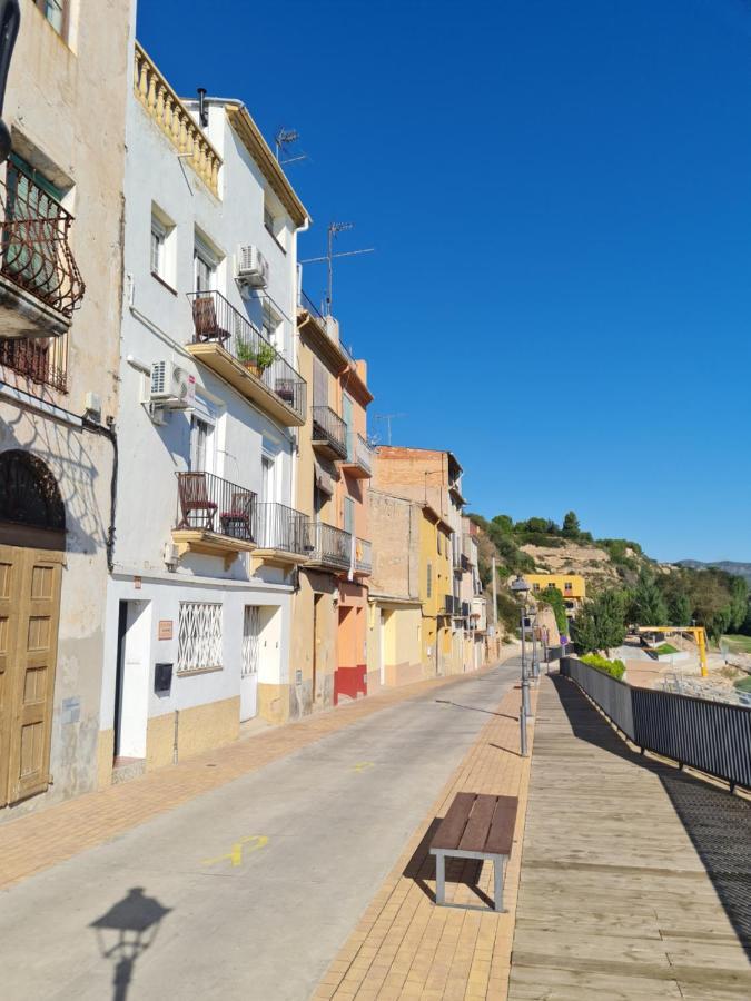 River Ebro Apartments Мора-д'Ебре Екстер'єр фото