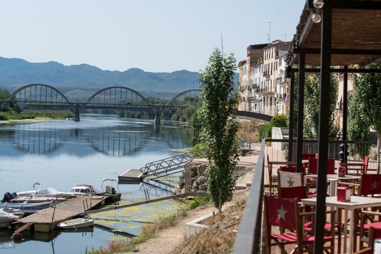River Ebro Apartments Мора-д'Ебре Екстер'єр фото